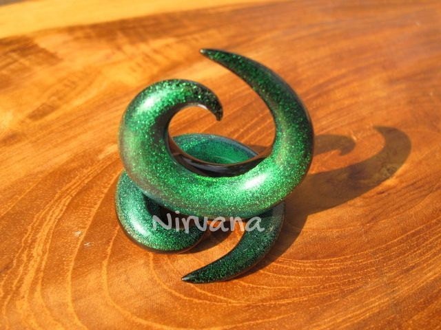 1 Pair (2 Pieces) Emerald Green Dichroic Glass Classic Spirals