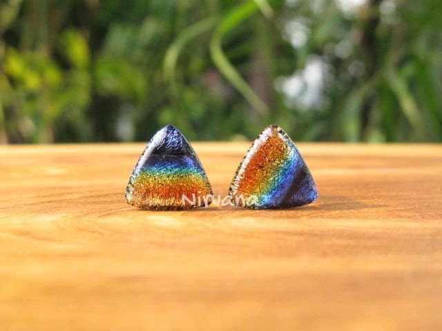 1 Pair (2 Pieces) Triangle Shaped Aquatic Rainbow Dichroic Glass Plugs