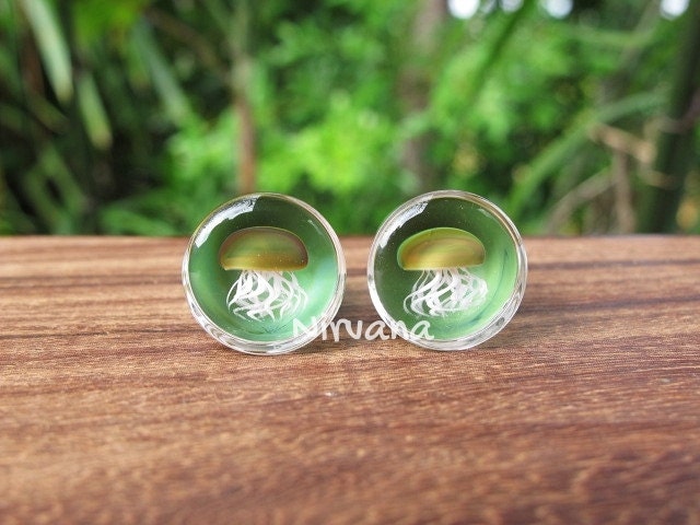 1 Pair (2 Pieces) Pyrex Glass Jellyfish Plugs Jade Green Background