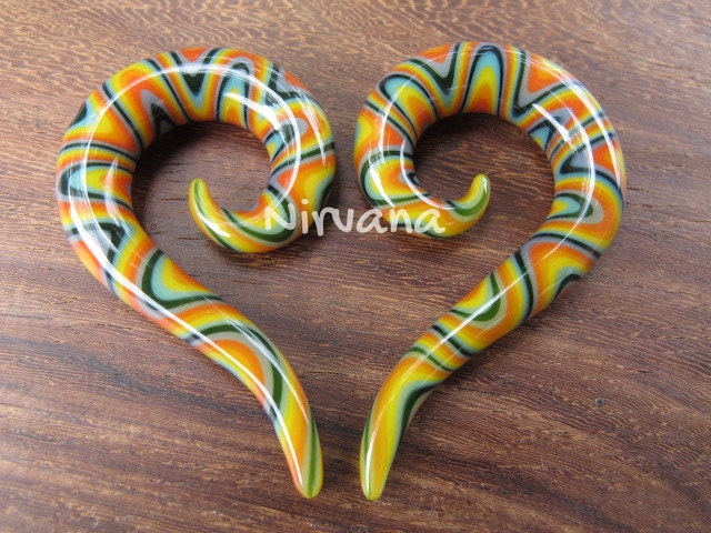 1 Pair (2 Pieces) Rainbow Snake Thai Spirals Glass