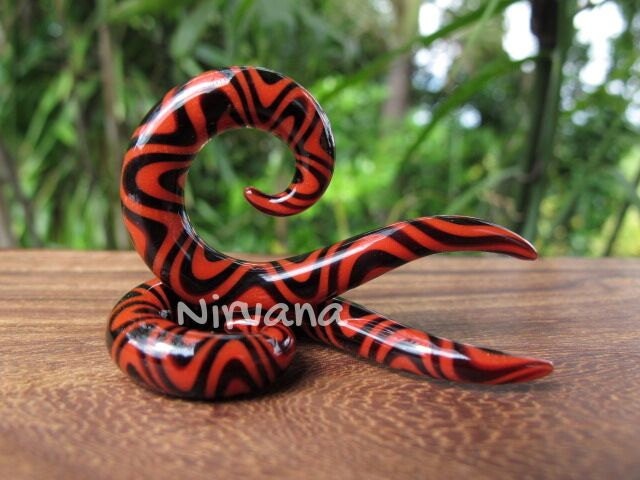 1 Pair (2 Pieces) Black & Red Snake Pattern Thai Spirals Glass