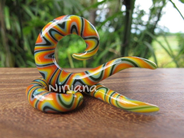1 Pair (2 Pieces) Rainbow Snake Thai Spirals Glass