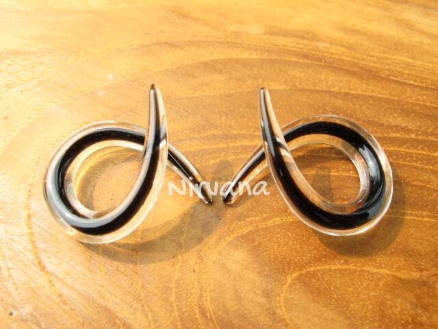 1 Pair (2 Pieces) Solid Color Encased Black Single Twist Ear Shapes Spirals