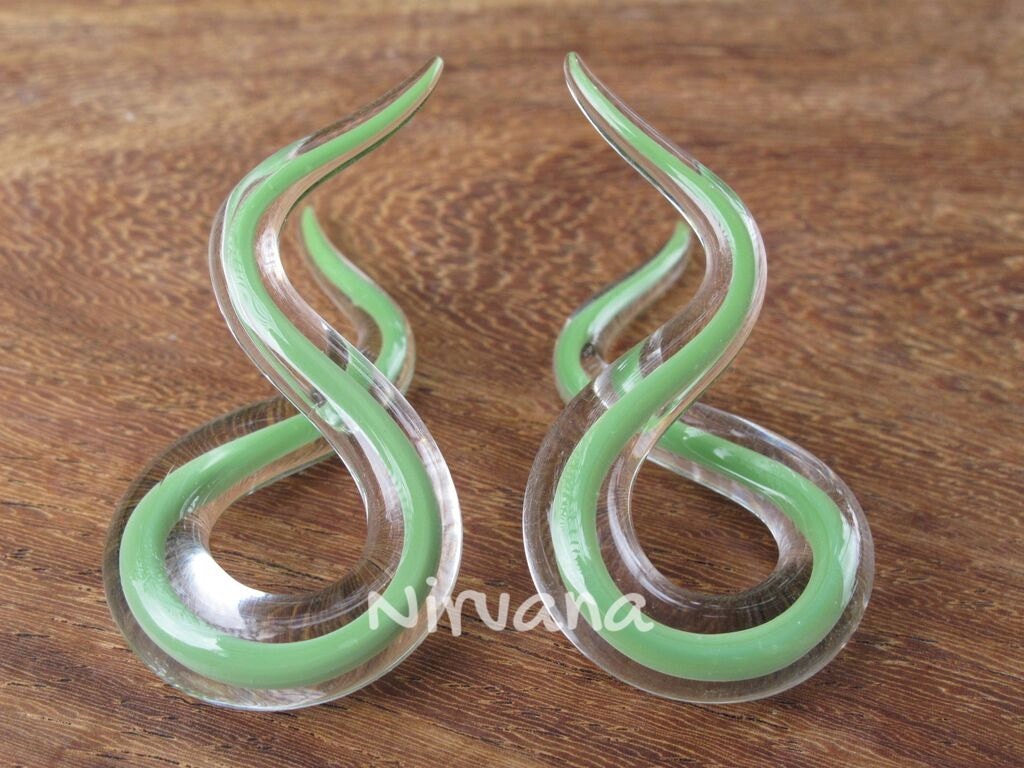 1 Pair (2 Pieces) Solid Color Encased Jade Double Twists