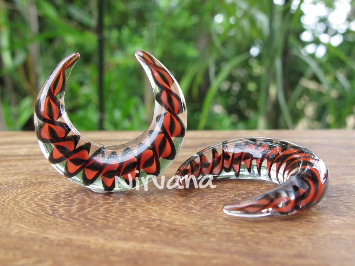 1 Pair (2 Pieces) Glass Black & Red Encased Twist Septum Pinchers