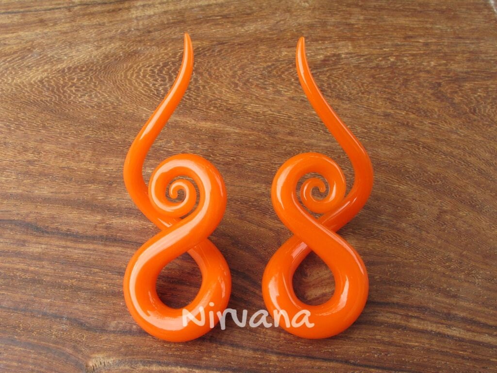 1 Pair (2 Pieces) Solid Color Orange Glass Note Spirals