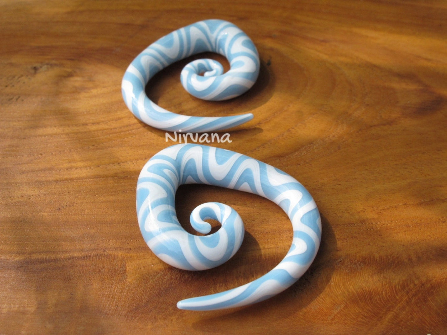 1 Pair (2 Pieces) Sky Blue & White Snake Tear Drop Spirals Glass