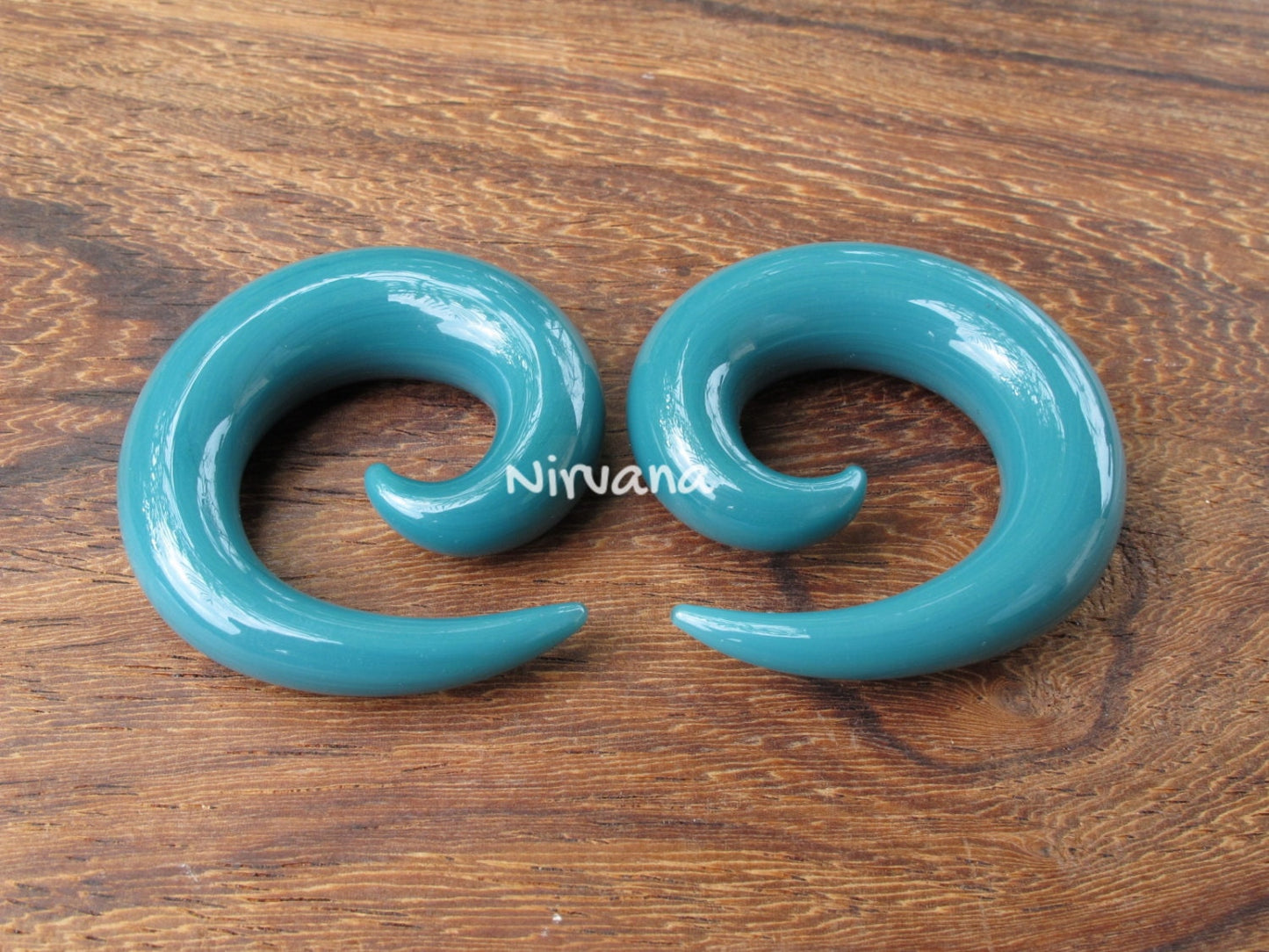 1 Pair (2 Pieces) Solid Color Aqua Classic Spirals