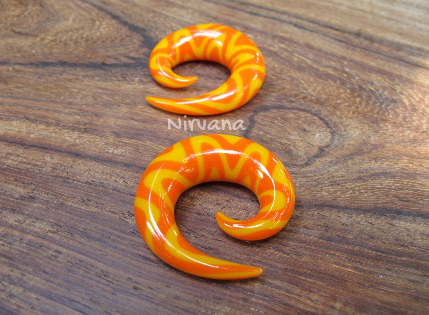 1 Pair (2 Pieces) Orange & Yellow Snake Classic Spirals Glass