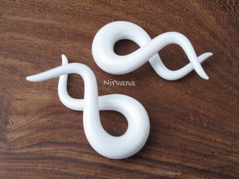 1 Pair (2 Pieces) Snow White Double Twists