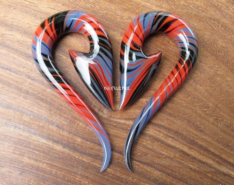 1 Pair (2 Pieces) Purple,Black & Red Free-Style South Pacific Islands Tribal Fish Hooks Glass