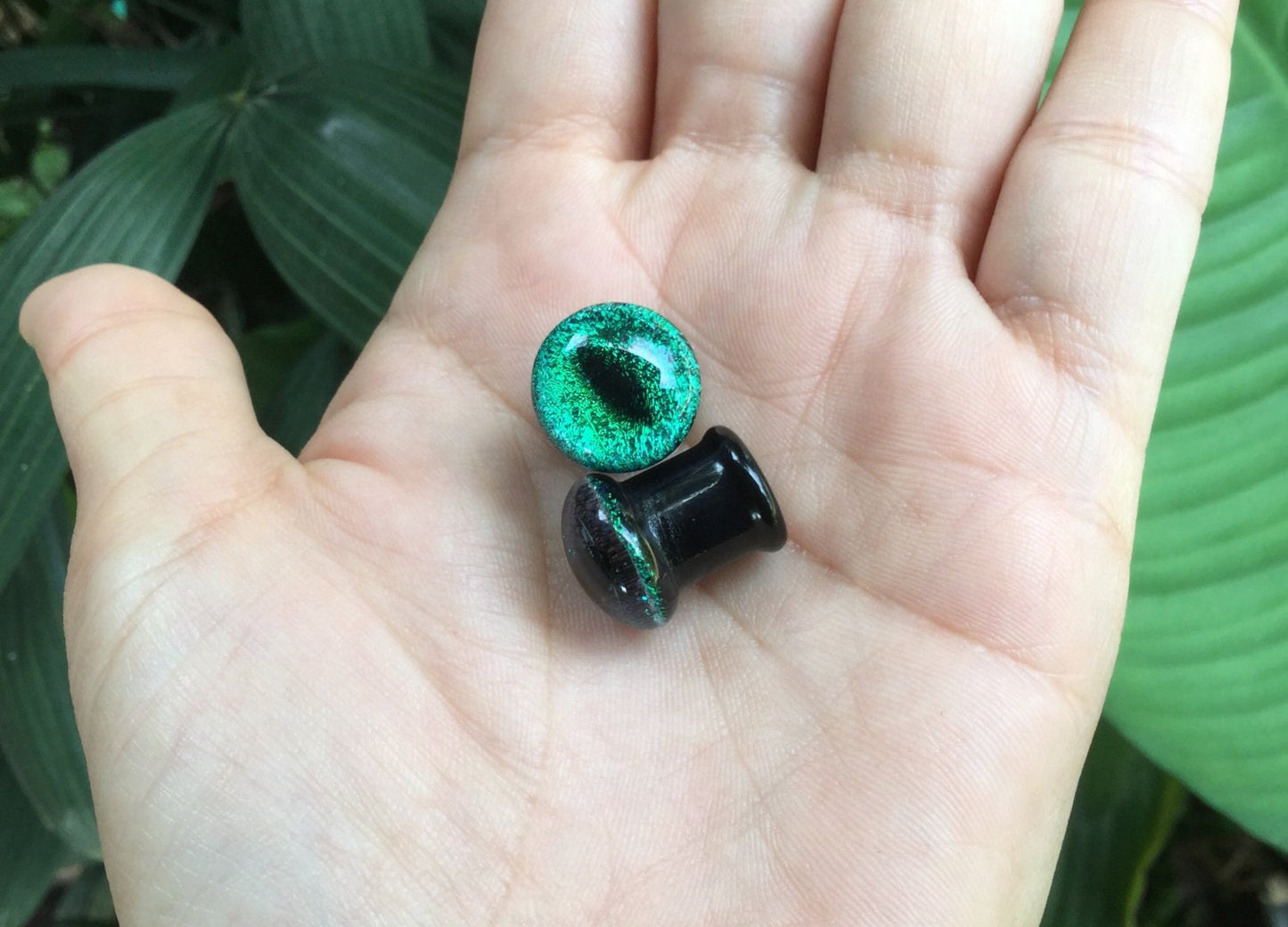 1 Pair (2 Pieces) Dichroic Green Cat Eye Plugs Pyrex Glass