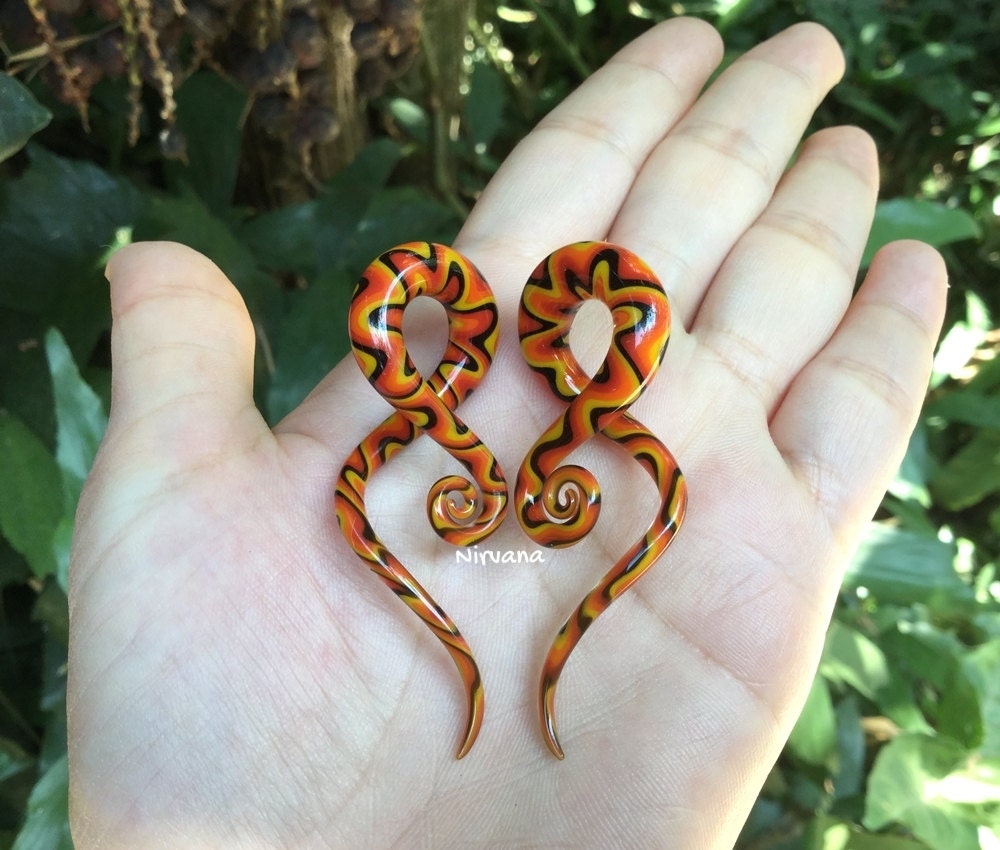 1 Pair (2 Pieces) Orange/Red/Yellow/ Black Snake Notes Glass