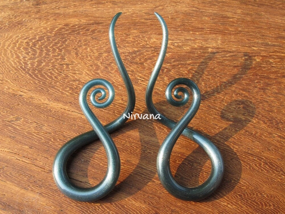 1 Pair (2 Pieces) Solid Color Unobtanium Glass Note Spirals