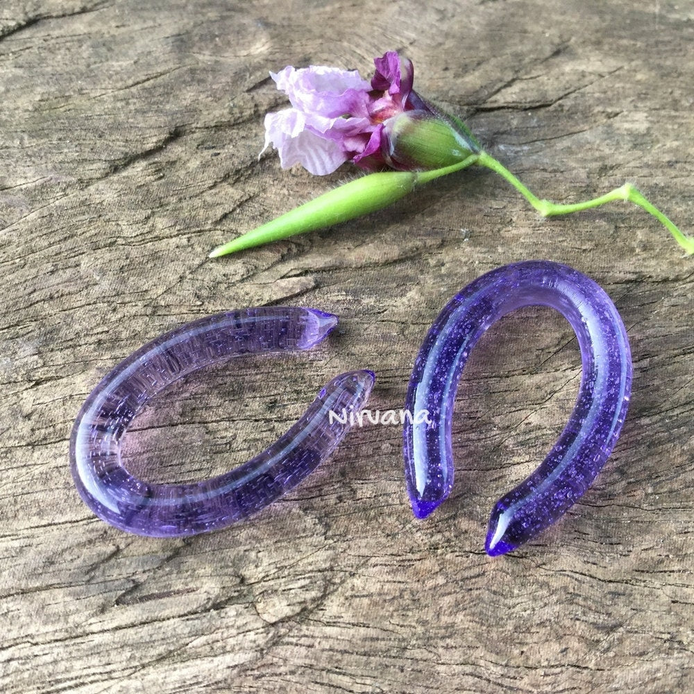 1 Pair (2 Pieces) Nirvana's Purple Rain Bubbles Oval Glass Hoops