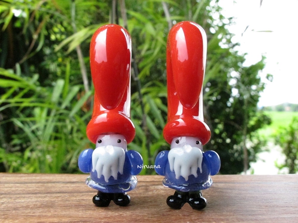 1 Pair (2 Pieces) Purple Shirt Gnome Claw Gauges
