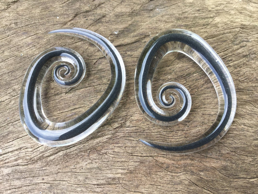 1 Pair (2 Pieces) Dark Gray Tear Drop Spirals Encased in Clear
