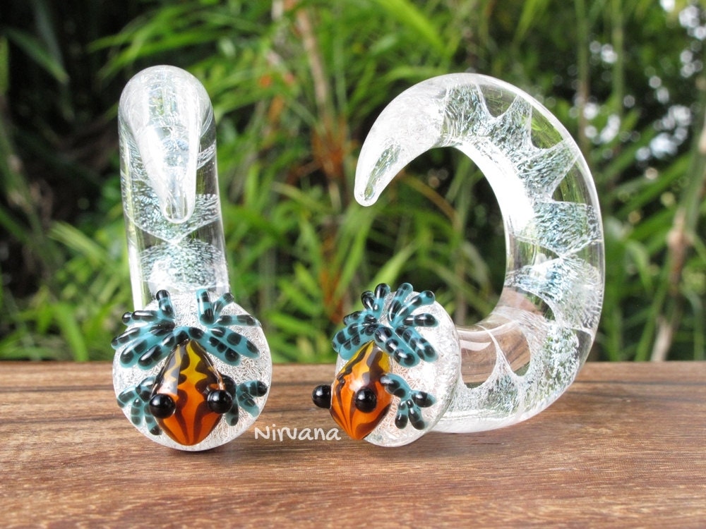 1 Pair (2 Pieces) Sunburst Poison Pyrex Glass Tree Frog Claws with Translucent Dichroic Background