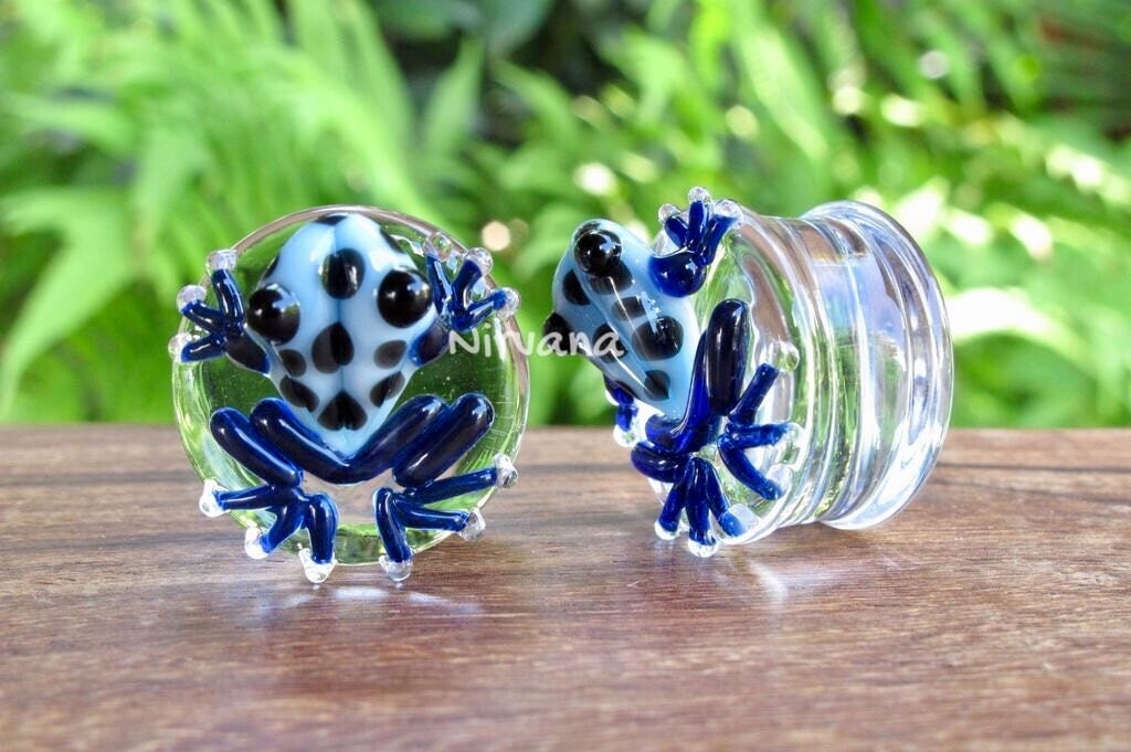 1 Pair (2 Pieces) Sky Blue Frogs with Black Spots Glass Plugs