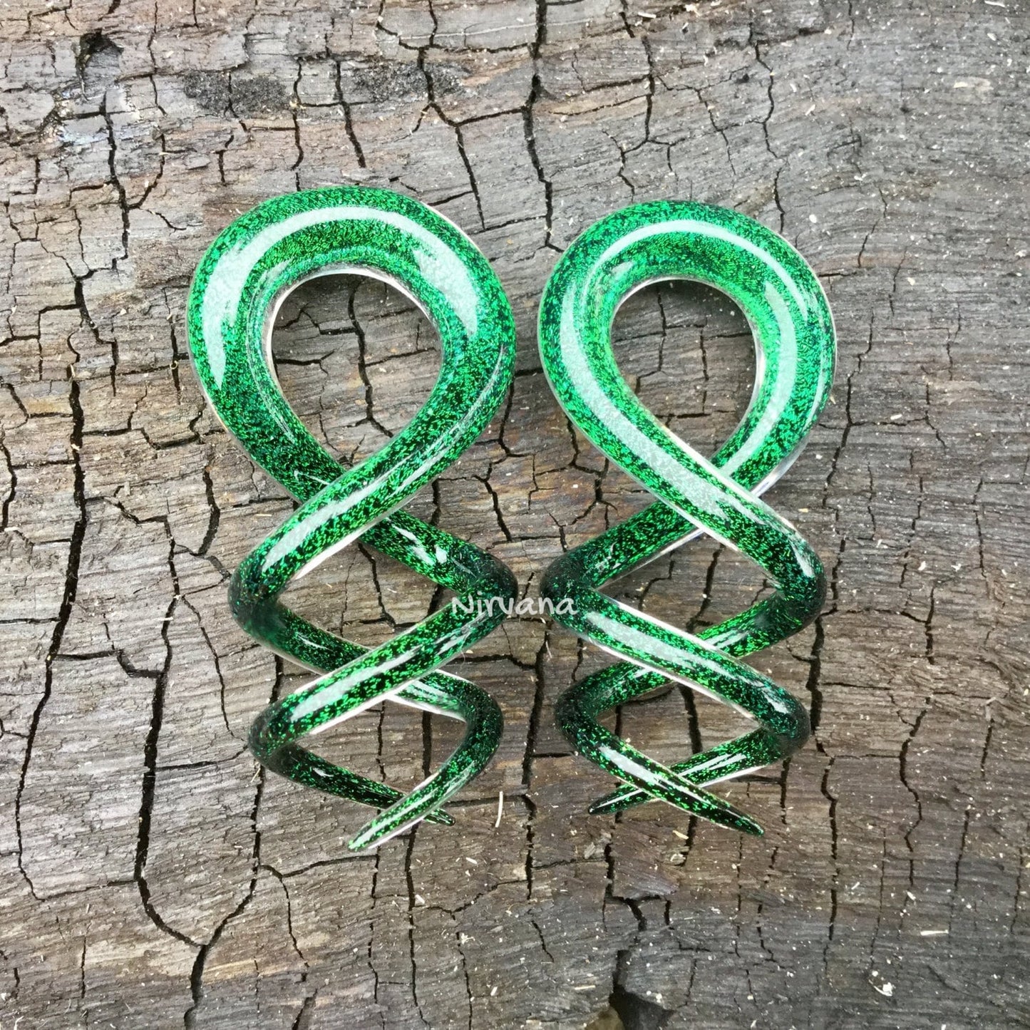 1 Pair (2 Pieces) Emerald Green Dichroic Glass Cork Screw Spirals