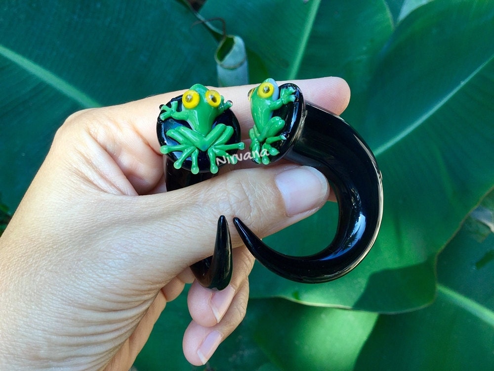 1 Pair (2 Pieces) Australian Green Tree Frog Claws