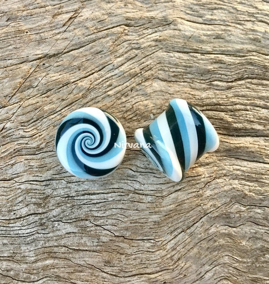 1 Pair (2 Pieces) Black, White & Light Gray Striped Candy Spiral Glass Plugs