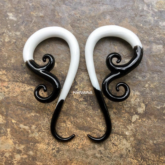 1 Pair (2 Pieces) Two Tone White with Black Tips Venus Spirals Glass