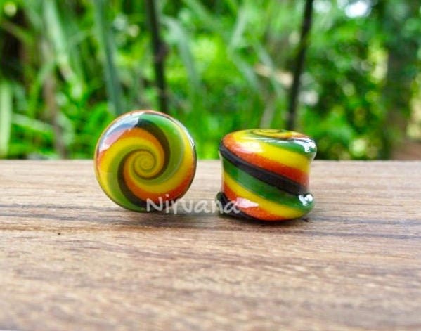 1 Pair (2 Pieces) Rasta Candy Spiral Glass Plugs