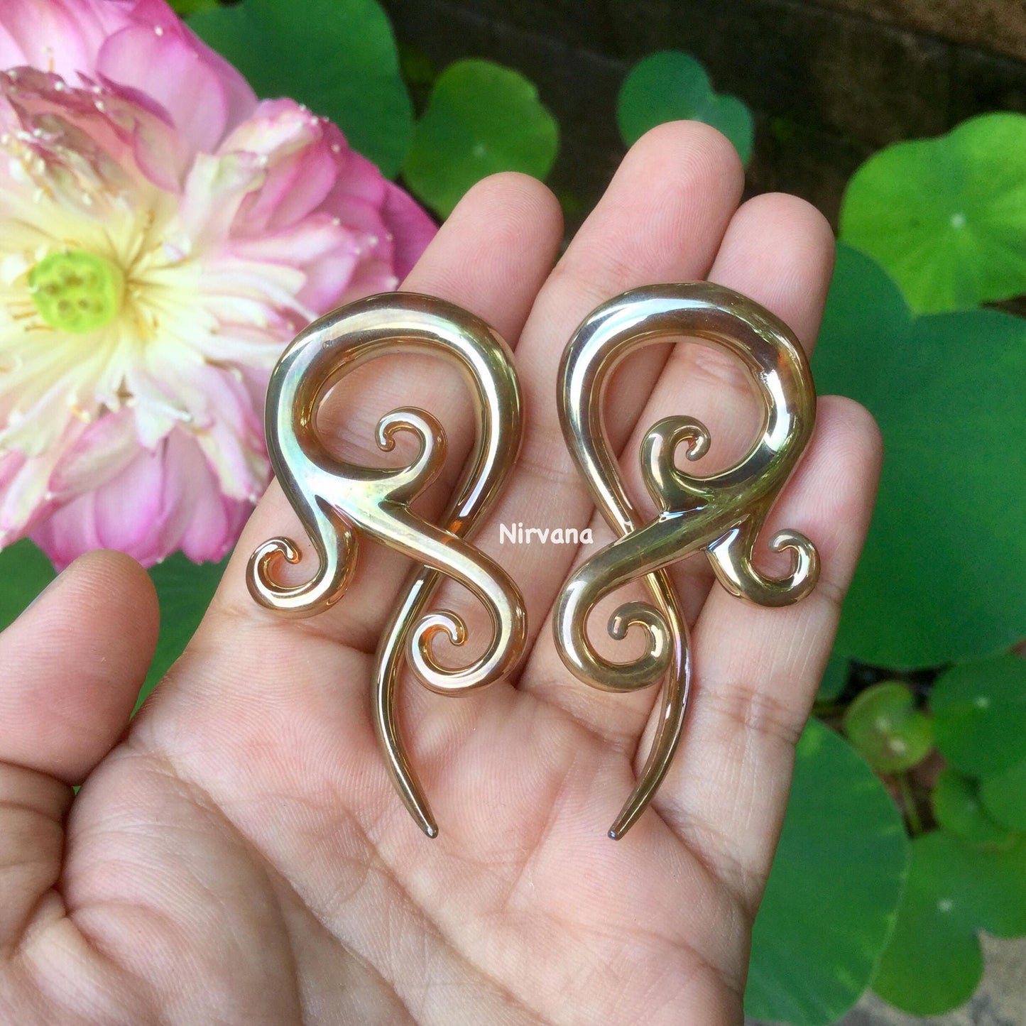 1 Pair (2 Pieces) Real Silver/Gold Color Glass Bonita Spirals