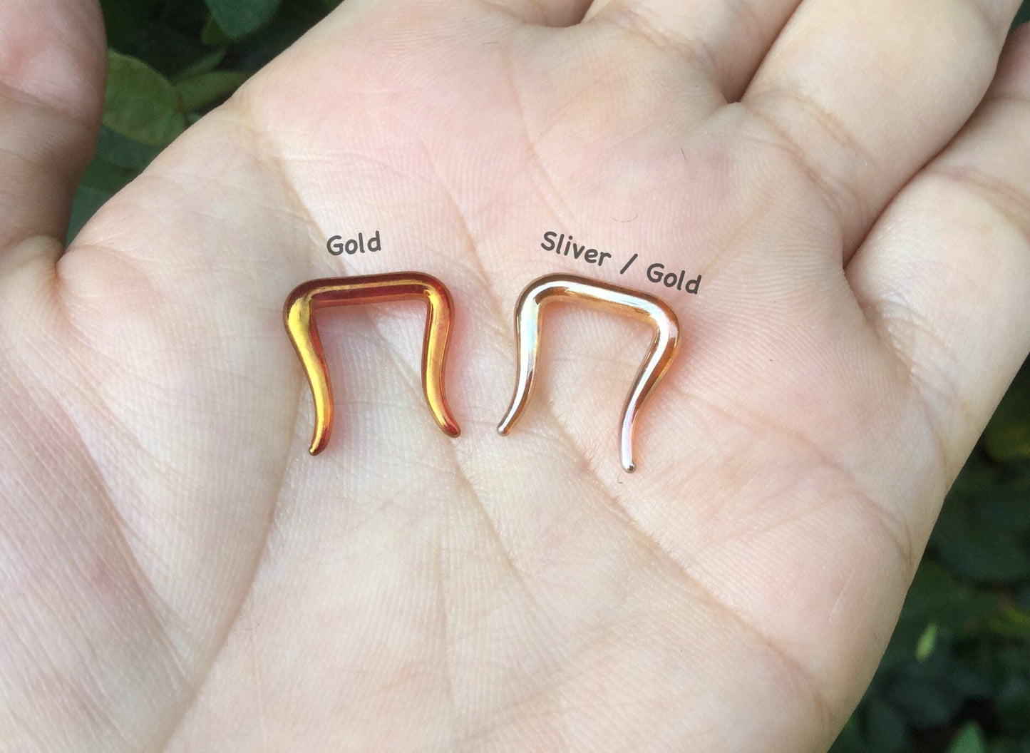 1 Pair (2 Pieces) Glass Silver/Gold Septum Retainer