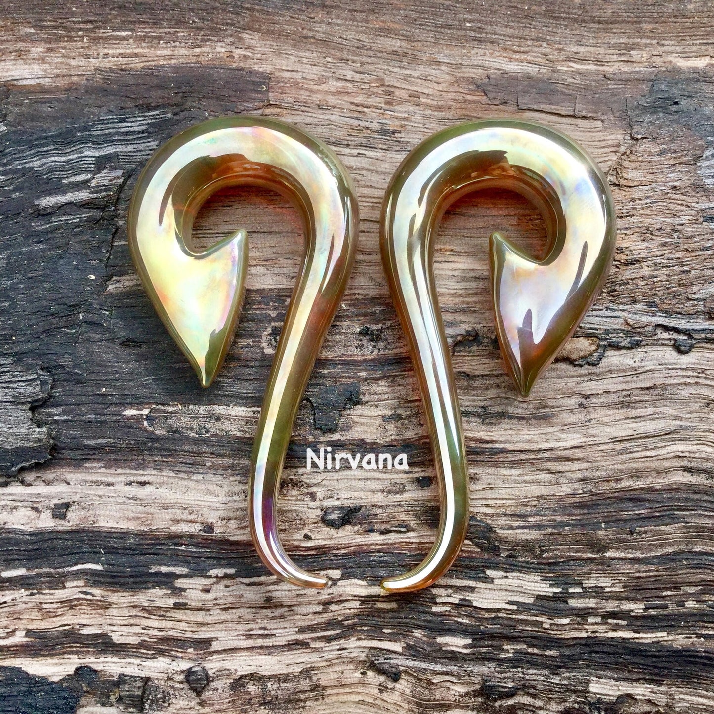 1 Pair (2 Pieces) Silver Gold South Pacific Islands Tribal Fish Hooks