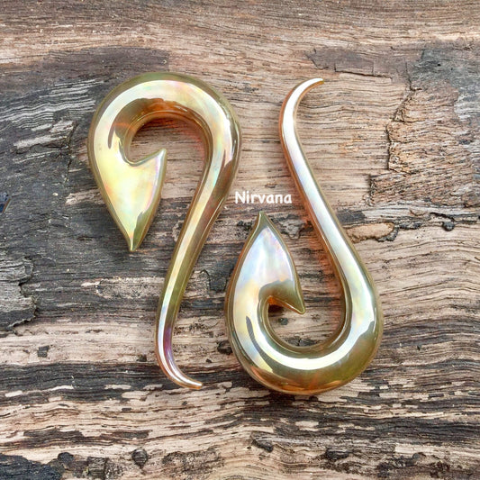 1 Pair (2 Pieces) Silver Gold South Pacific Islands Tribal Fish Hooks