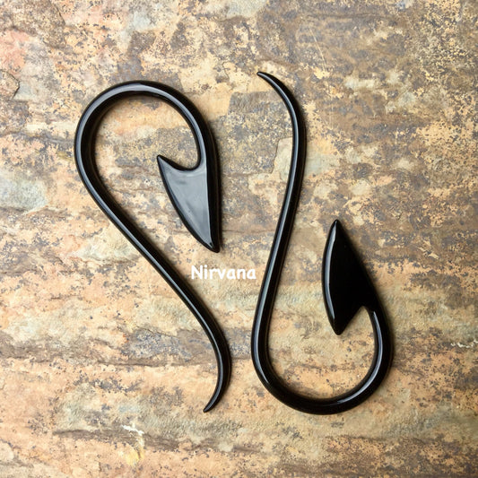 1 Pair (2 Pieces) Black South Pacific Islands Tribal Fish Hooks