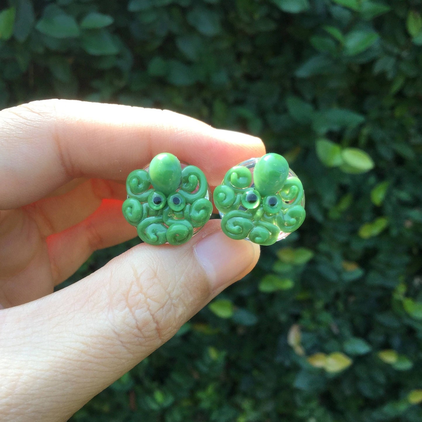 1 Pair (2 Pieces) Jade Green Octopus Plugs Pyrex Glass