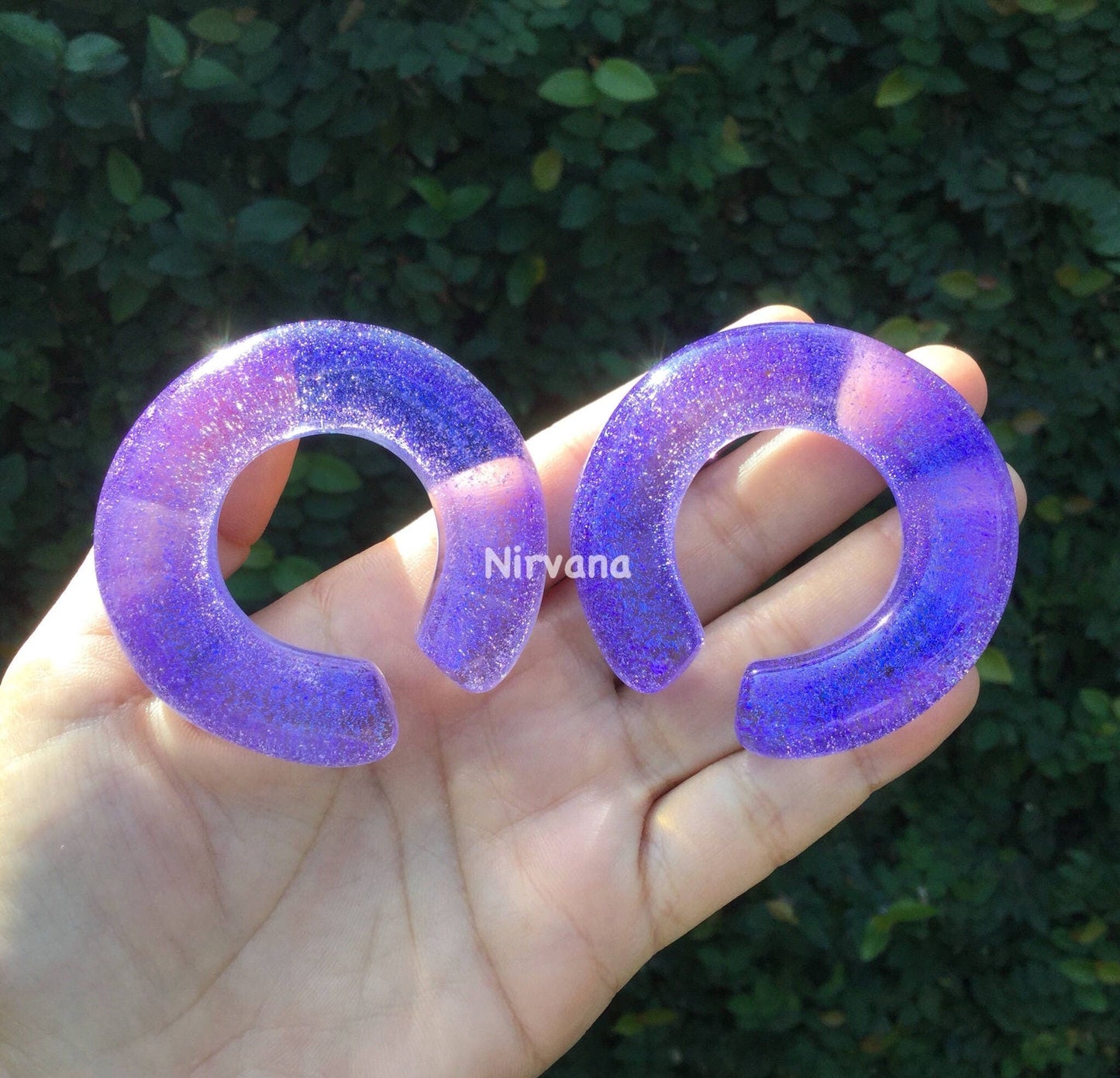1 Pair (2 Pieces) Translucent Neon Purple Dichroic Glass Hoops