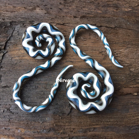 1 Pair (2 Pieces) White/Light Gray/Unobtanium/Black Snake Pattern Glass Swans