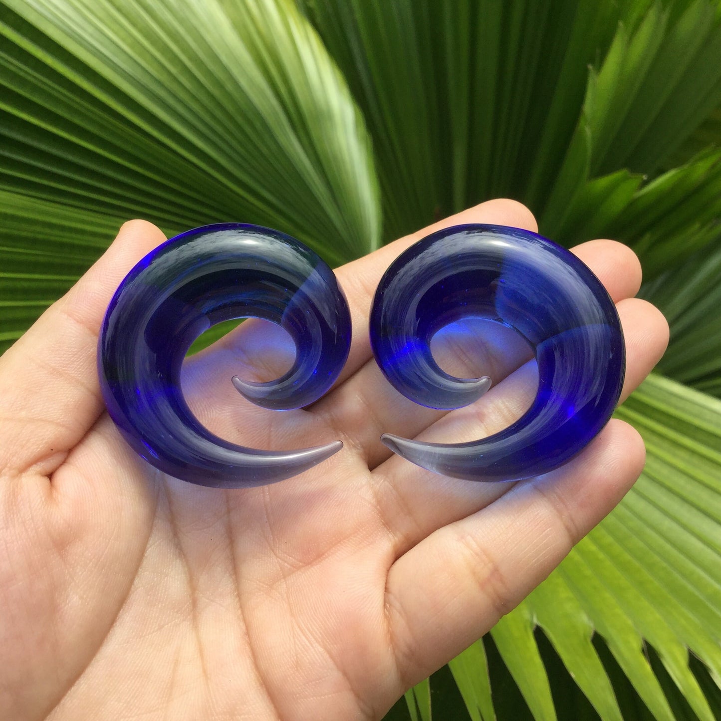 1 Pair (2 Pieces) Solid Color Translucent Cobalt Blue Classic Spirals
