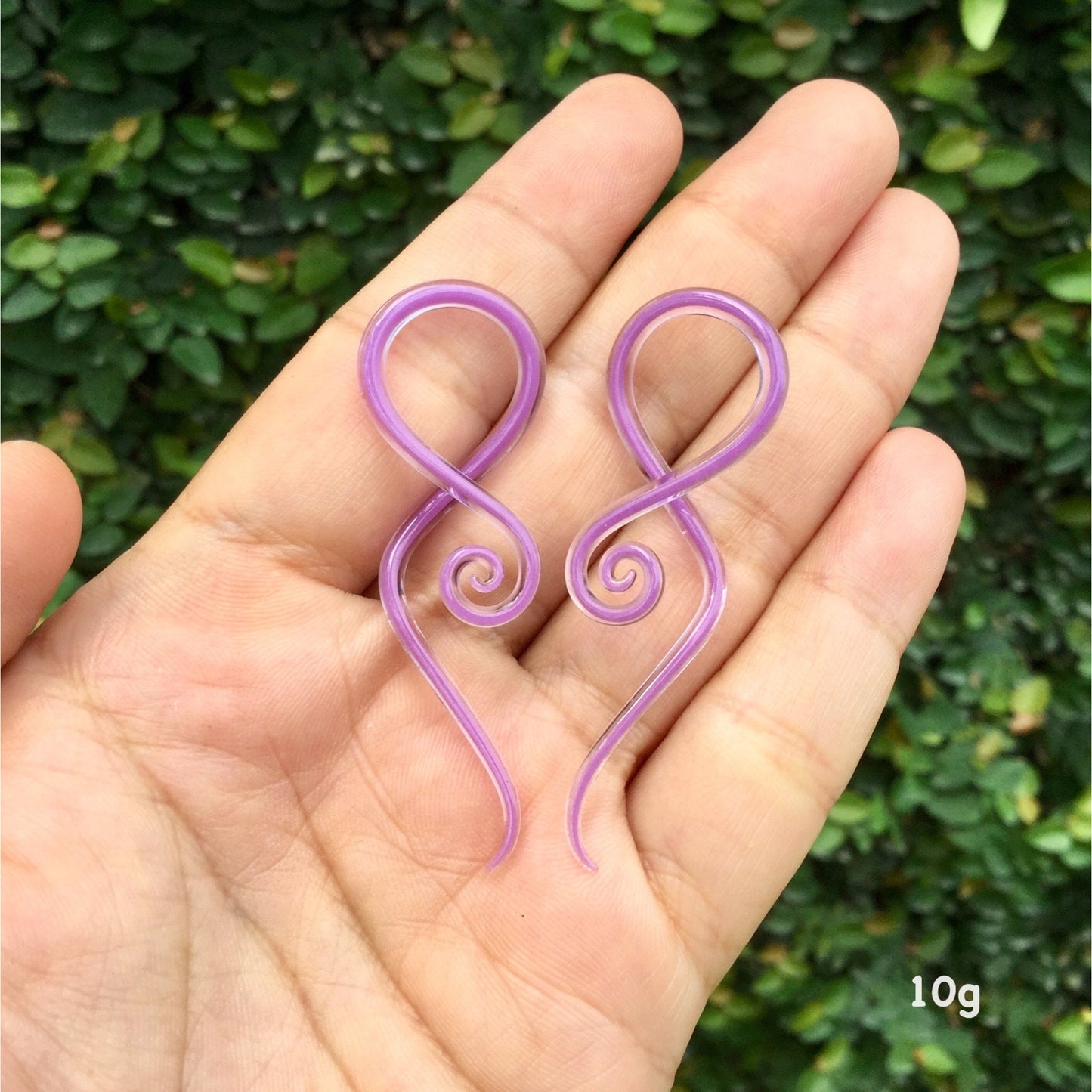 1 Pair (2 Pieces) Translucent Purple Encased Mauve Glass Note Spirals
