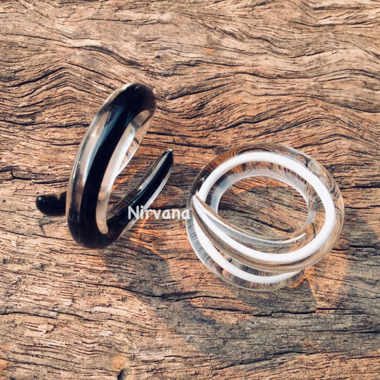 1 Pair (2 Pieces) Kat's Spirals Encased 1 Piece White & 1 Piece Black