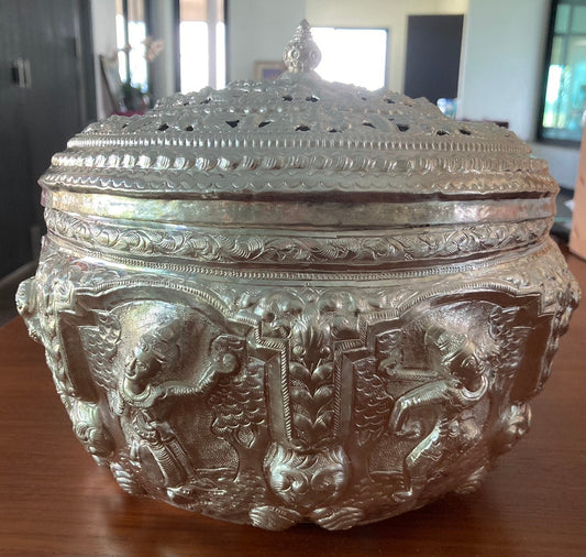 Antique Silver Thai Ceremonial Bowl with a Custom Made Top by Thai National Artist In Northern Thailand