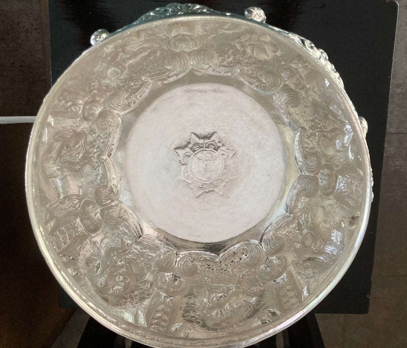 Antique Silver Thai Ceremonial Bowl with a Custom Made Top by Thai National Artist In Northern Thailand