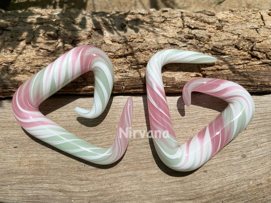 1 Pair (2 Pieces) Mint, White & Pink Free Style Triangle Spirals Glass