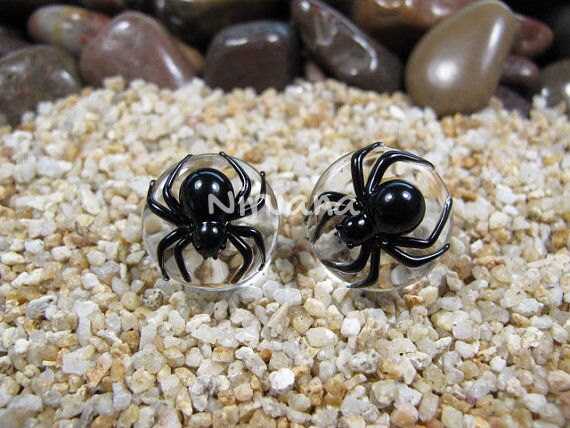 1 Pair (2 Pieces) Black Widow Spider Glass Plugs
