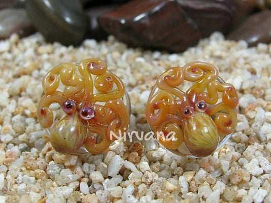1 Pair (2 Pieces) Exotic Silver Octopus Plugs Pyrex Glass