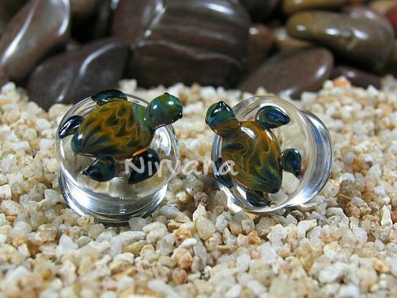 1 Pair (2 Pieces) Earth Turtles Pyrex Glass Plugs