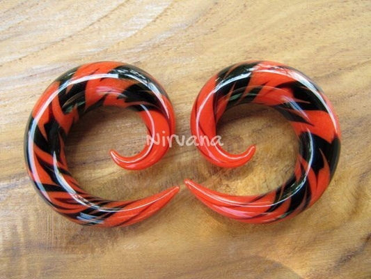 1 Pair (2 Pieces) Black & Red Free Style Classic Spirals Glass