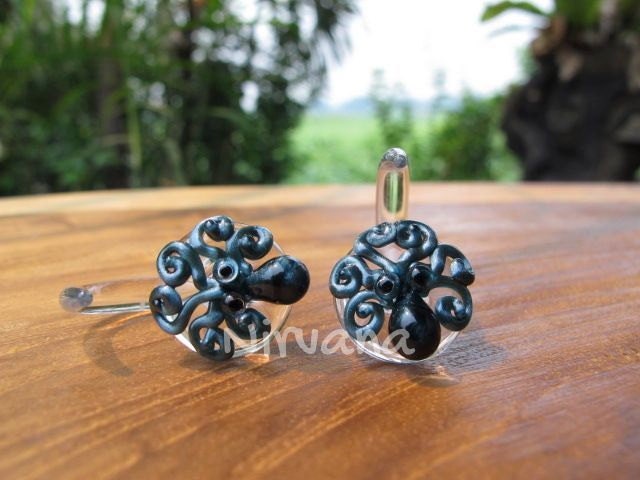 1 Pair (2 Pieces) Octopus Claws in Unobtanium