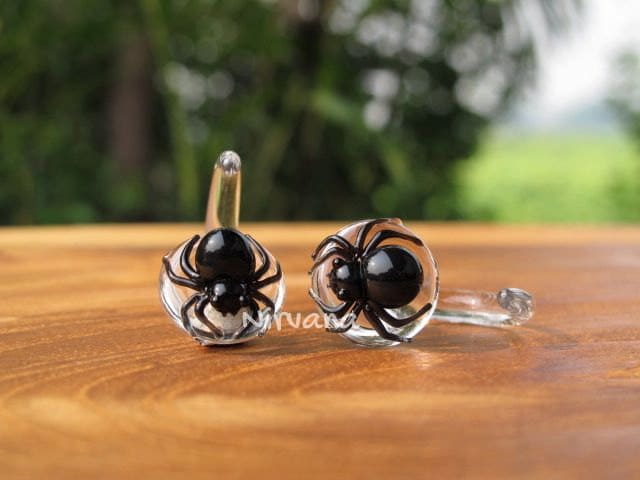 1 Pair (2 Pieces) Black Widow Spider Claws