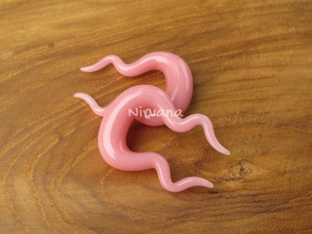 1 Pair (2 Pieces) Solid Color Pink Double Omega Ear Shapes Spirals