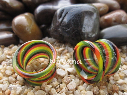 1 Pair (2 Pieces) Rasta Twist Tunnels Pyrex Glass Gauges